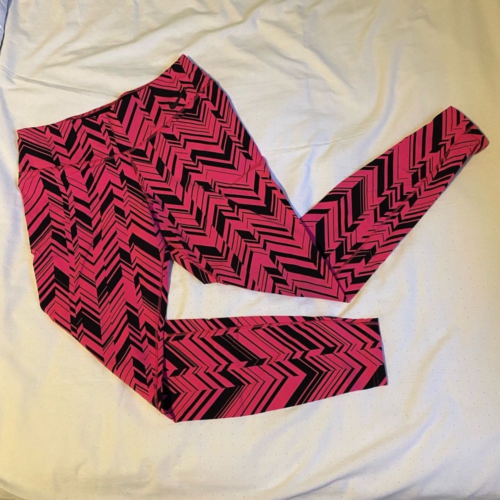 Pink & Black Nike Dri Fit High Rise Leggings size L